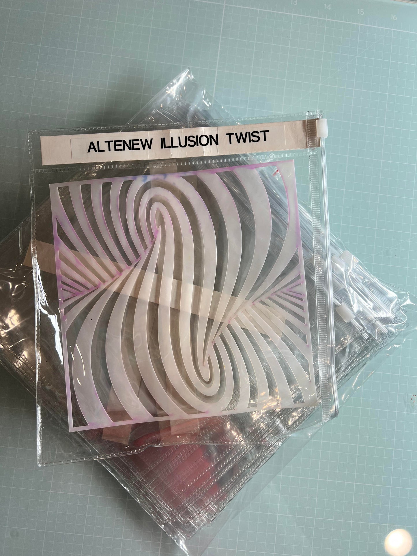 CT Stamp and Die Storage Pockets 20/Pkg 7″X7″ (17.8cmx 17.8cm) with a label pocket