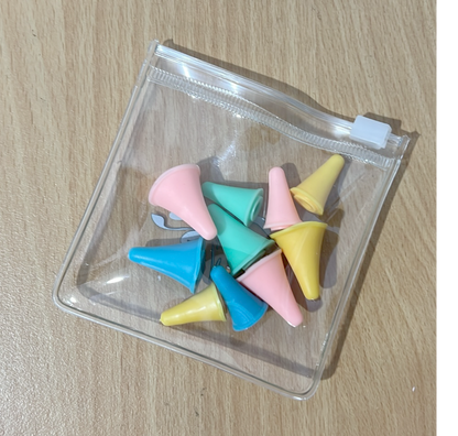 Crafty Trails Glue toppers random colours 10 pcs/ pack